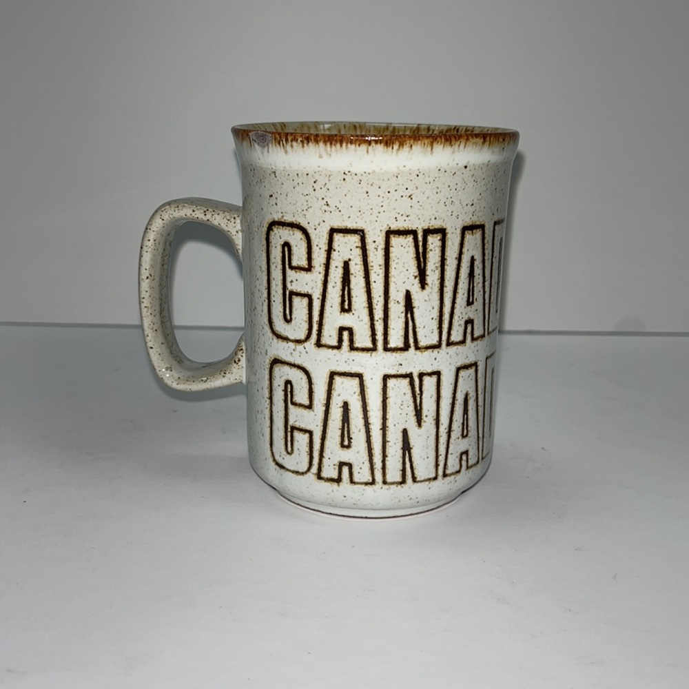 Duncan Ceramics Made in Scotland Canada Leaf Coffee Tea Cup Mug 10 Oz